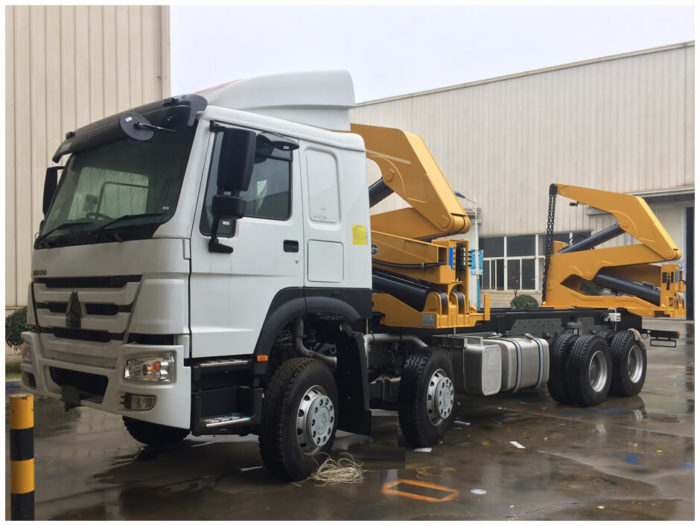 HOWO Side Loader Truck 2